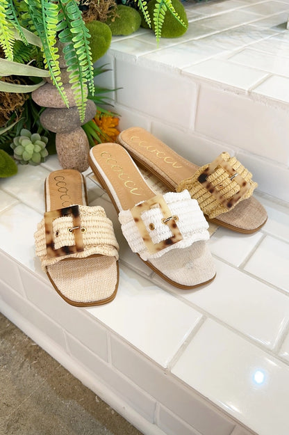 Leslie Sandal