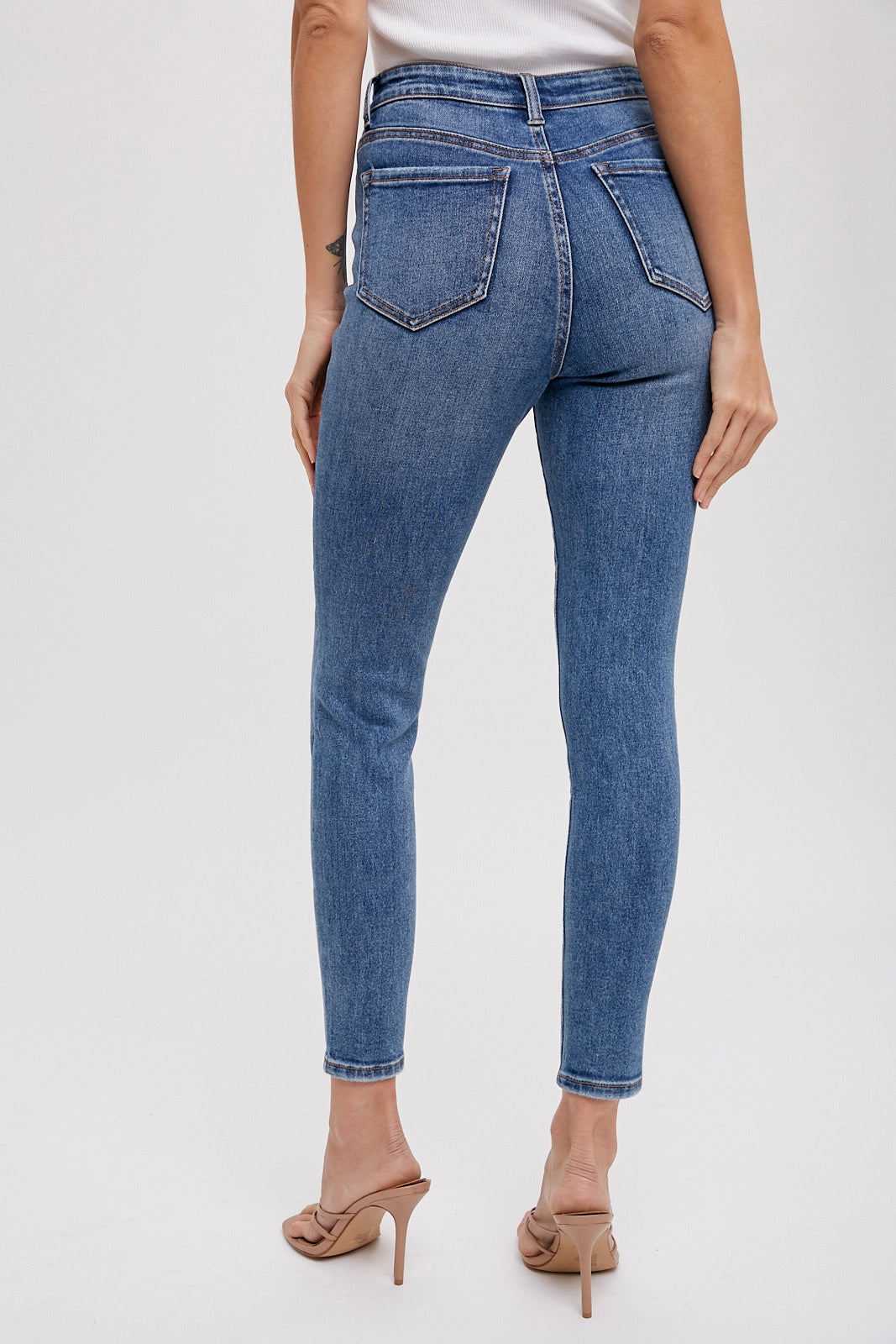Mid-Rise Skinny Jean